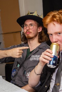 Bild från "Grøtzittning"