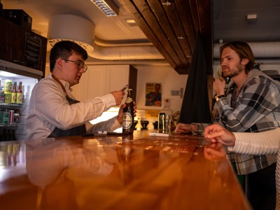 Bild från "Kaffe Konjak Karaoke Pub"
