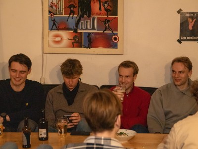 Bild från "Daltonz ET-Pub LP1"