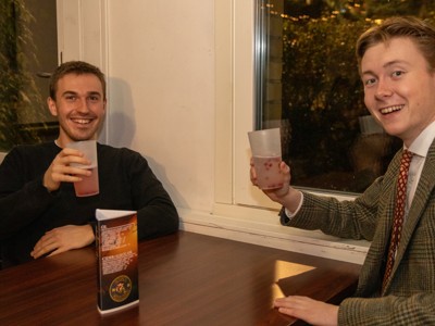 Bild från "Daltonz ET-Pub LP1"