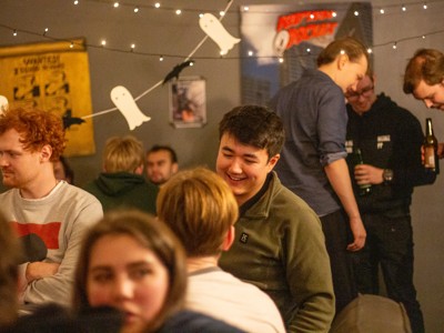 Bild från "Daltonz ET-Pub LP1"