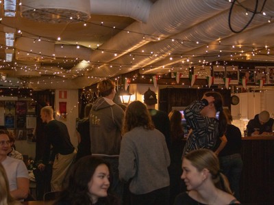 Bild från "Pre-Aprés Ski Pub"