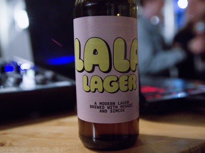 Bild från "ZKKs Karaoke Pub"