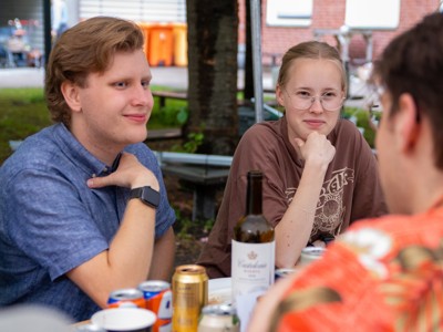 Bild från "DaltonZ Sommarmiddag"