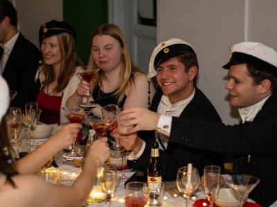 Bild från "Juldrycksprovning med tillbehör"